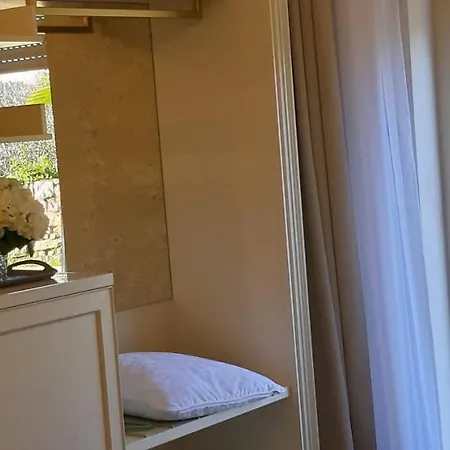 Luxury Dreams בית הארחה לה ספציה