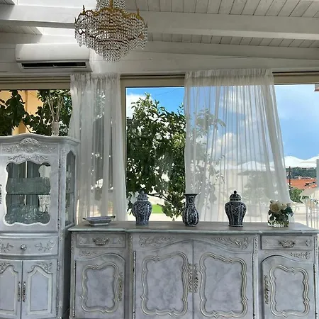 Luxury Dreams Penzion 4*