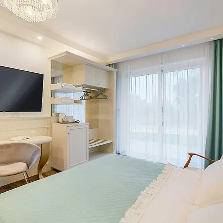 Luxury Dreams