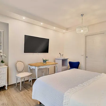 Luxury Dreams Penzion 4*