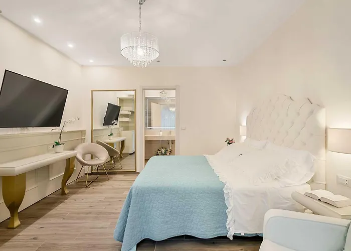 Πανσιόν Luxury Dreams 4*